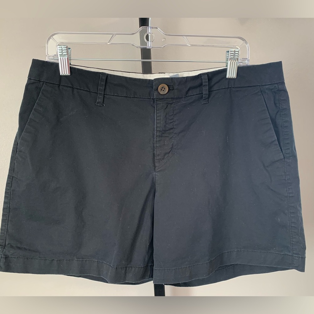 Old Navy Classic Black Women's Shorts
